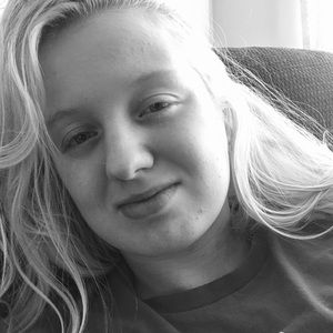 Meet your Posher, Sabrina